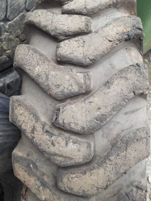 Opona przemysłowa 12.5-20 PNEUMANT