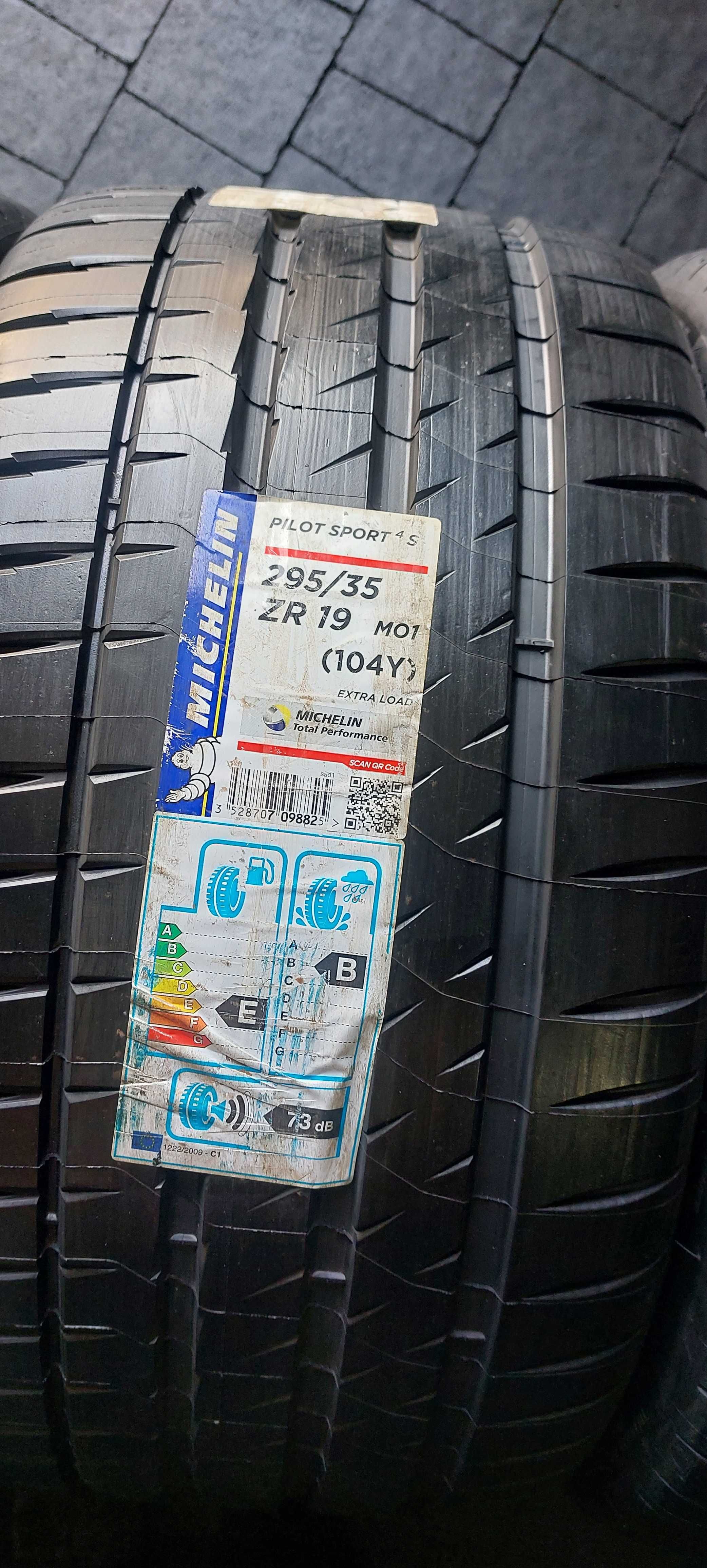 Резина літо НОВА Michelin 295/35 R19 Pilot Sport 4S M01