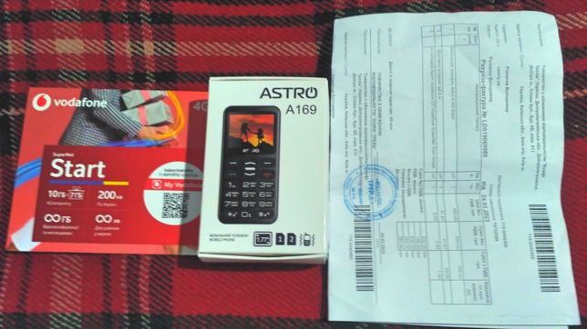 Классный новый функциональный мобильный телефон-бабушкофон Astro A169!