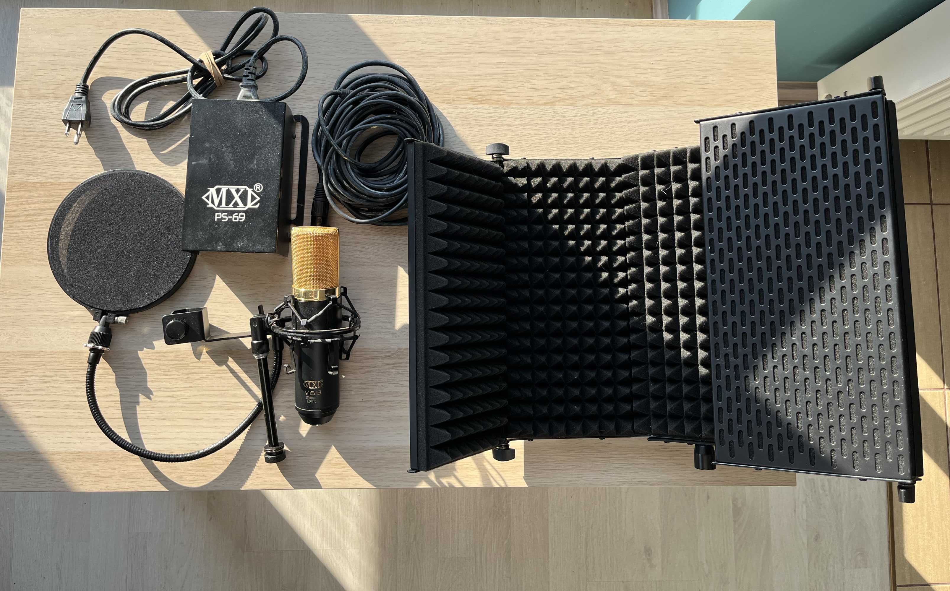 MXL V69M - Mikrofon lampowy + ekran akustyczny