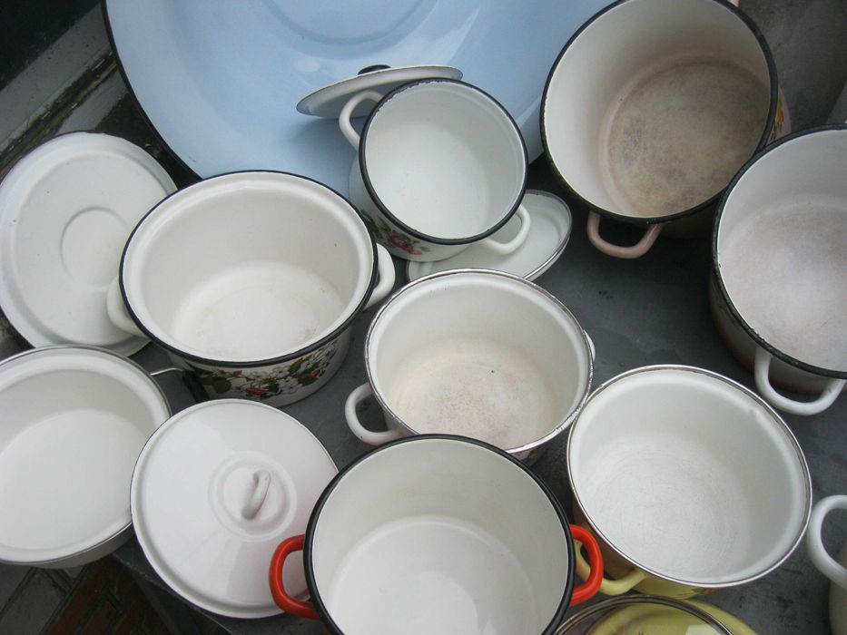 Продам кастрюли эмаль СССР