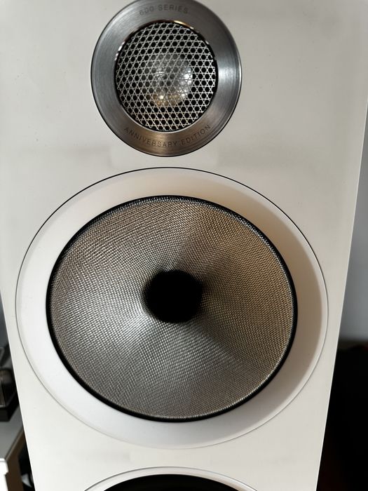 Kolumny Bowers & Wilkins 600 series 603 s3 Anniversary Edition