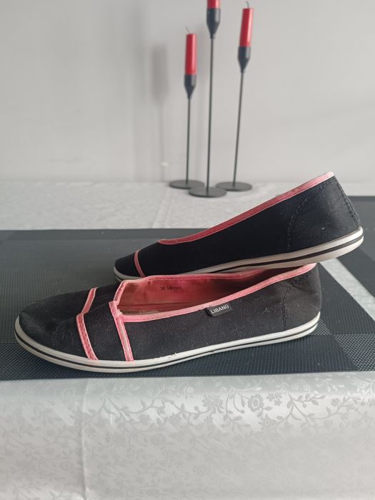 Жіночі зручні макасіни