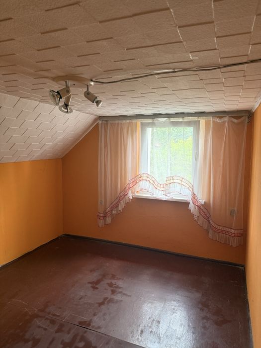 Dom jednorodzinny na sprzedaż