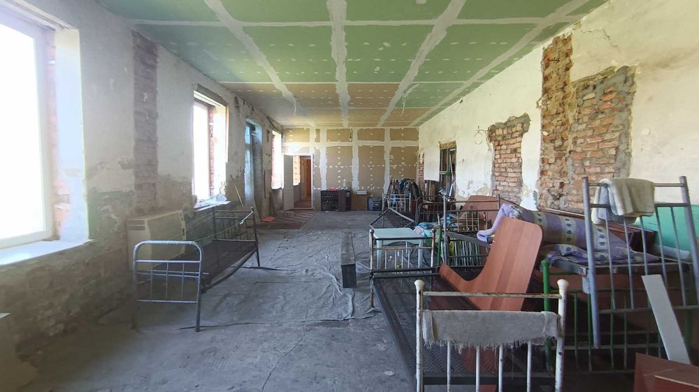 Продаж спецального приміщення село Водички