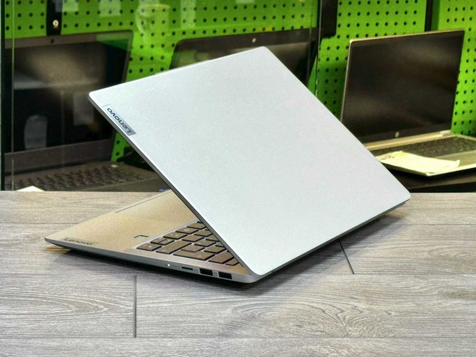 Новий / Lenovo Yoga Slim 7 / 14" OLED / Сore Ultra 7 / 32 DDR5