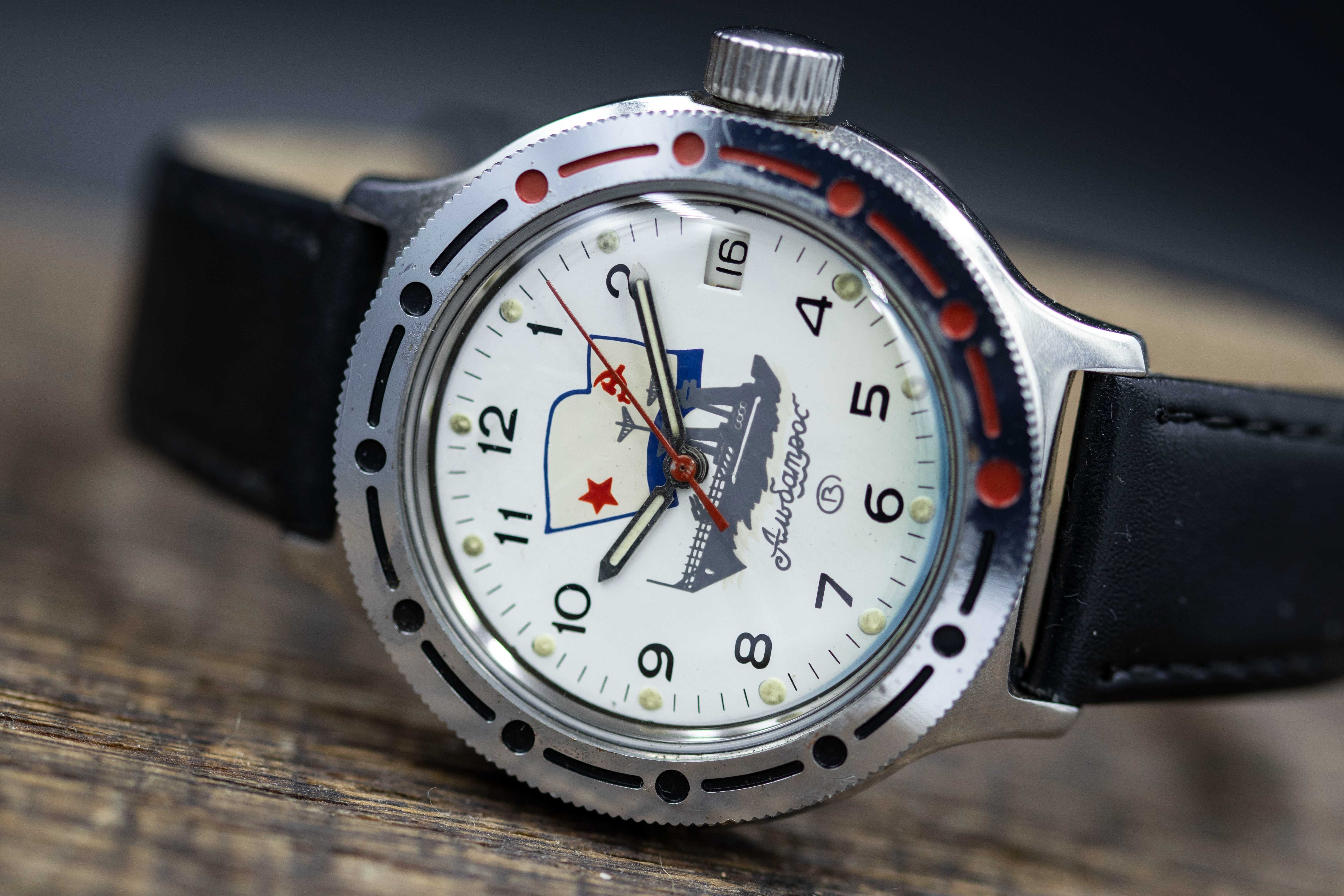 Zegarek Wostok Vostok Amfibia Automat  2416 B Nienoszony Biały