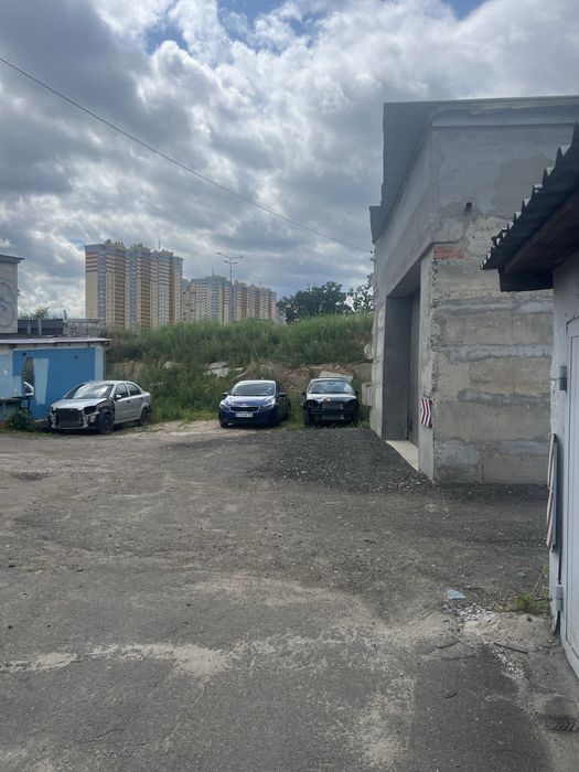 Продам гараж (під  СТО, цех, склад) АКБЕГ Мінський, вул С. Кульженків1
