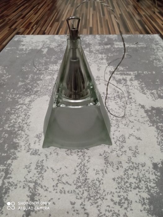 Śliczna Lampa  stożek