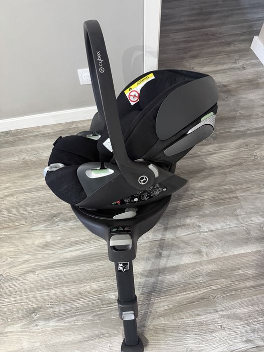 Fotelik CYBEX Clout T + baza obrotowa CYBEX base T