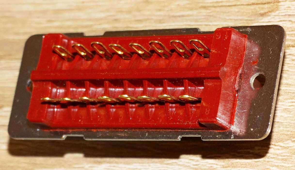 Złącze złocone wtyk RED RANGE PLUG RP 16 NOWY, wysoka JAKOŚĆ