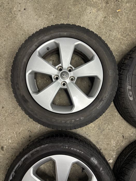 Opel 5 115 R17 з зимовою резиною 215/60/17
