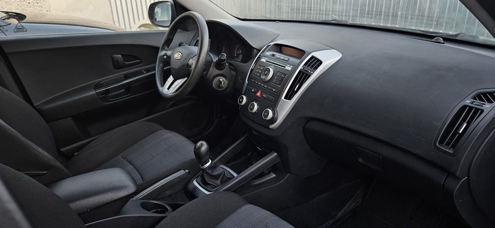 Kia Ceed 1.4 benzyna okazja!!!