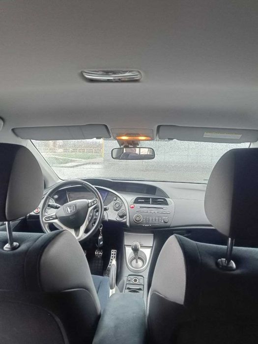 Honda Civic 1.8 i-vtec