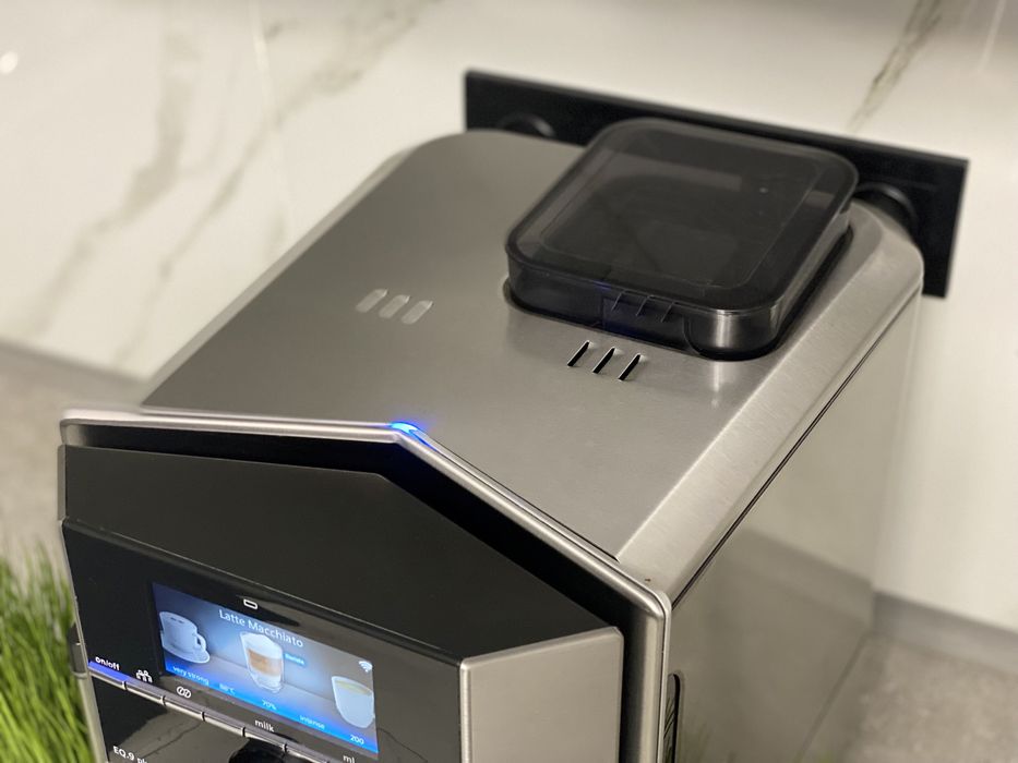 Кофемашина Siemens eq 9 plus connect s500 Wi-Fi. Як нова! Кавомашина