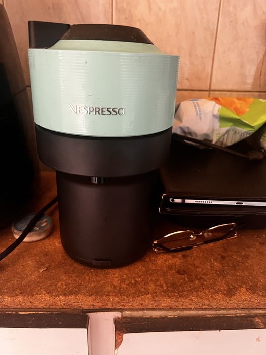 Nespresso vertuo verde água