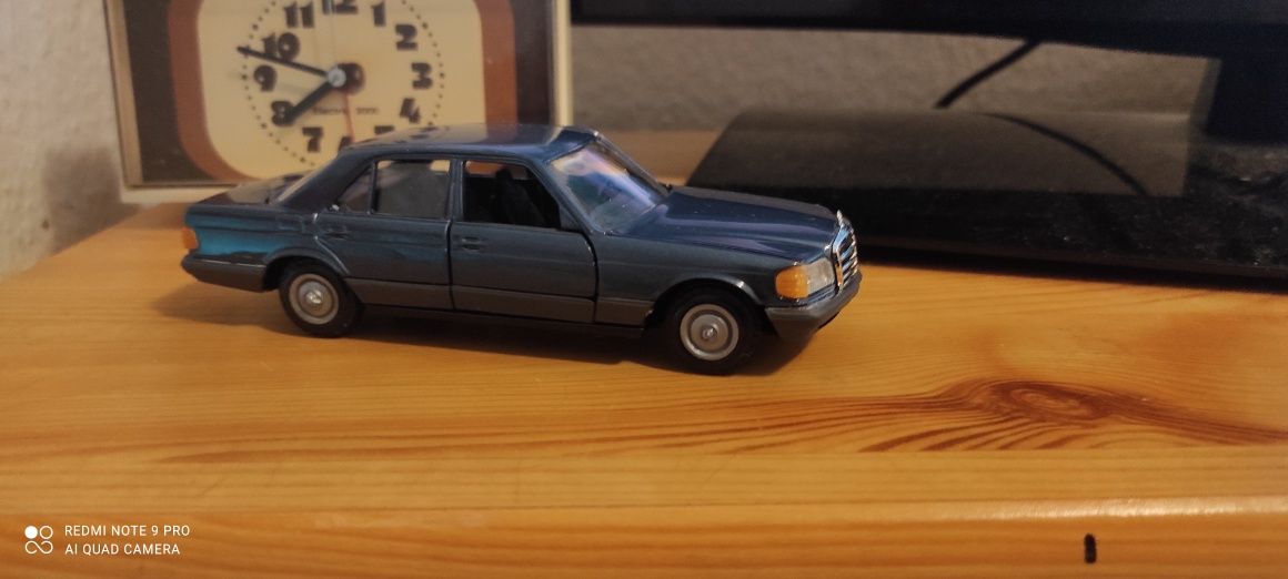 Model NZG Modelle w skali 1:35 Mercedes Benz