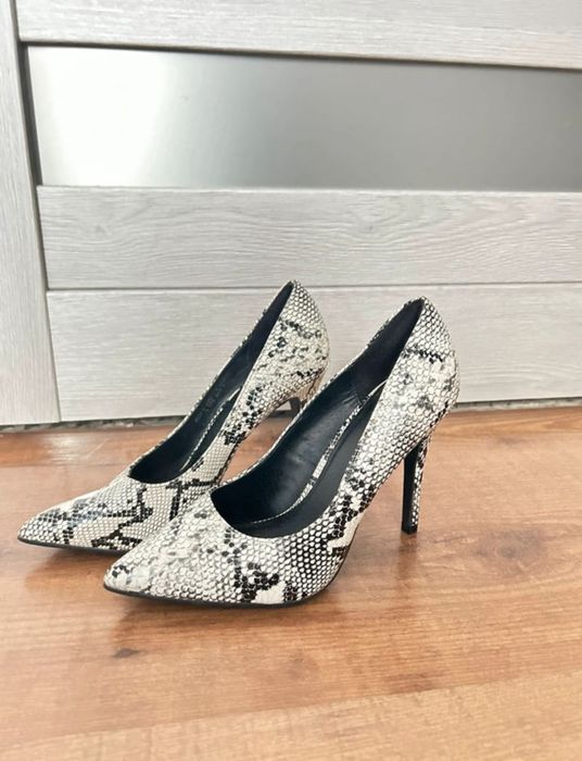 Szpilki buty 36 stan idealny