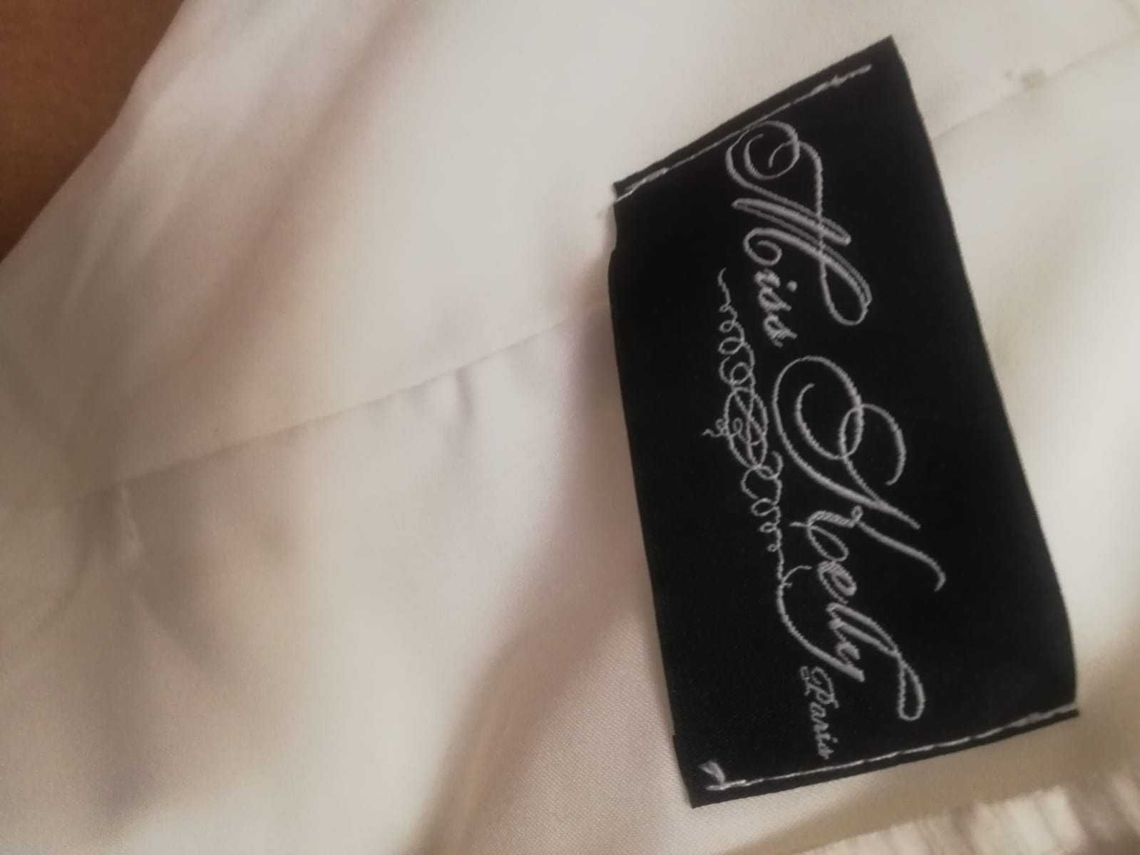 Vestido de Noiva com Renda e Pérolas – Ótimo Estado!