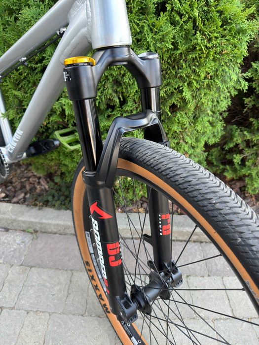 mtb dirt Canyon Stitched 360 pro