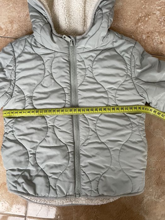 Демісезонна куртка f&f