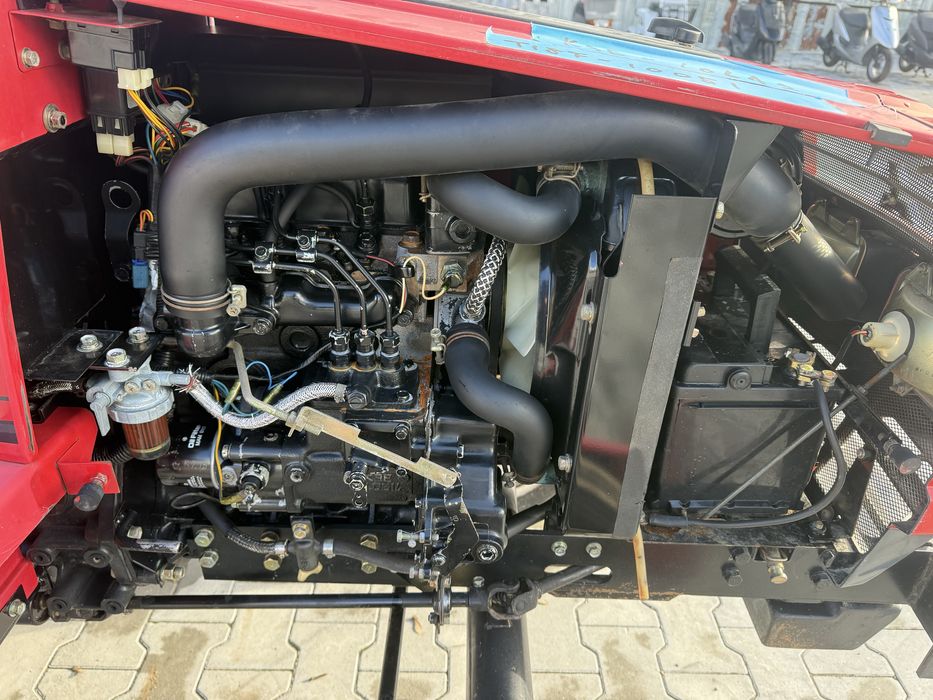 Японський трактор Mitsubishi MT18