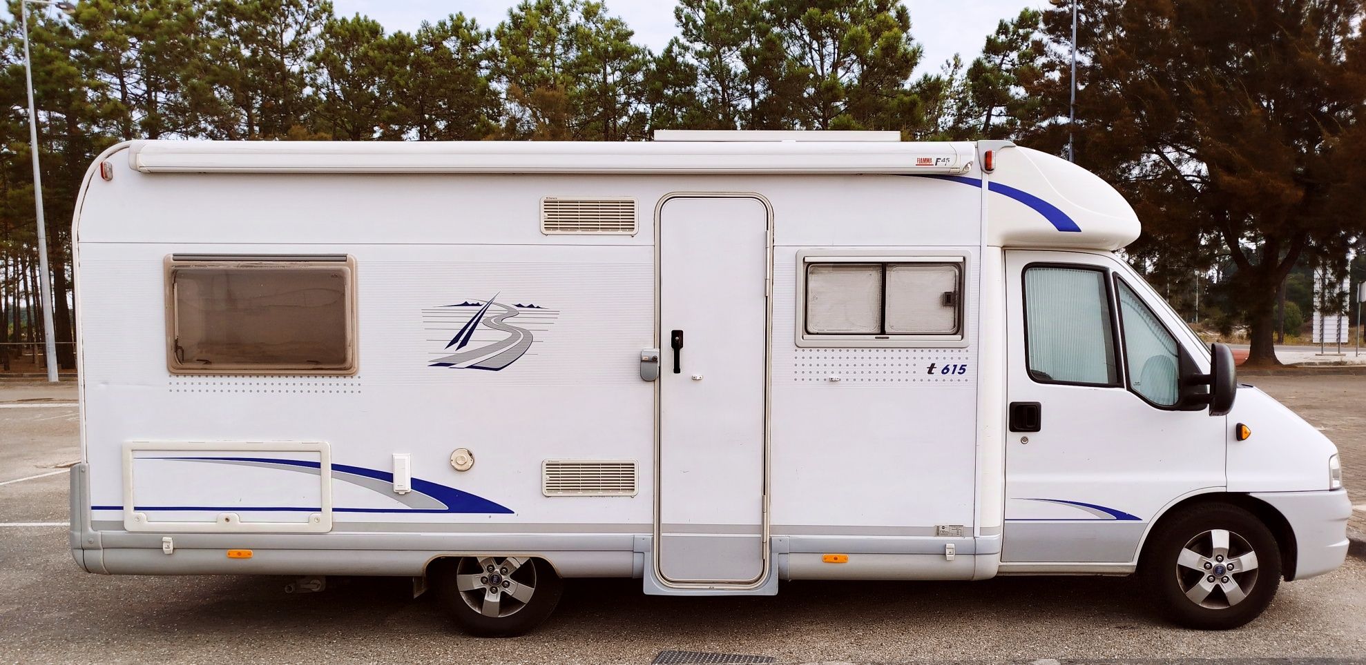 Autocaravana Burstner 2005 poucos kms