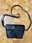 torebka Vintage Coccinelle Black Gold Leather Crossbody Bag