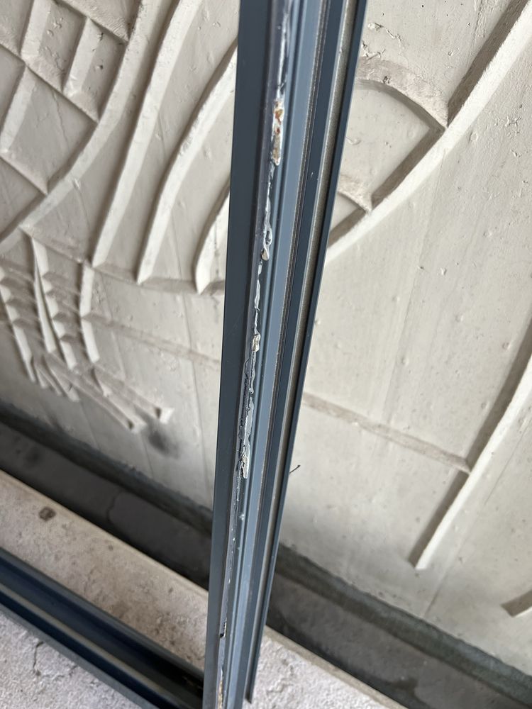 Janela alumínio de correr 179cm x 97,5cm x 7cm