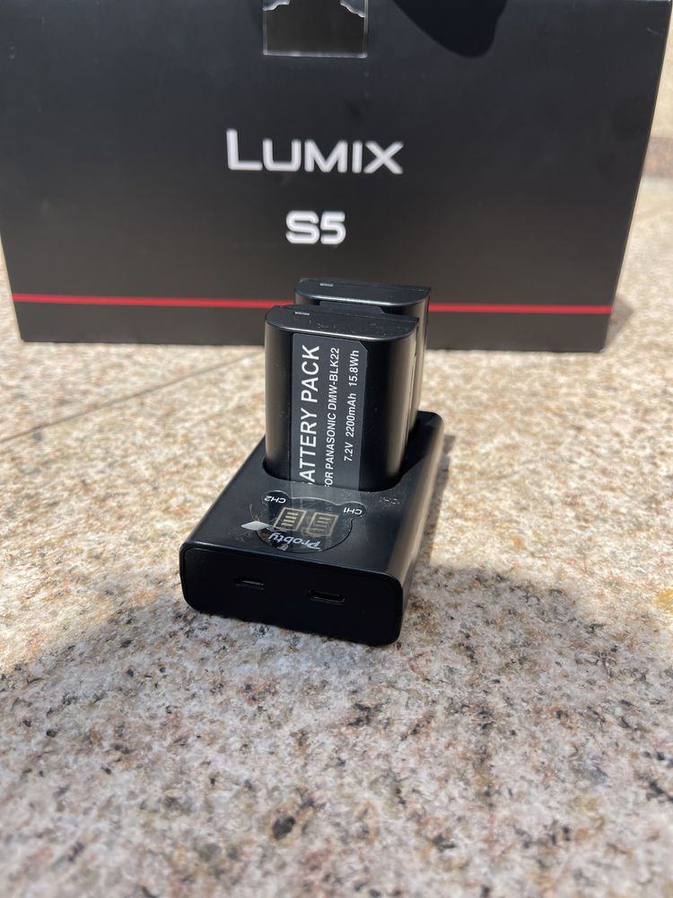 Panasonic Lumix S5 Full Frame