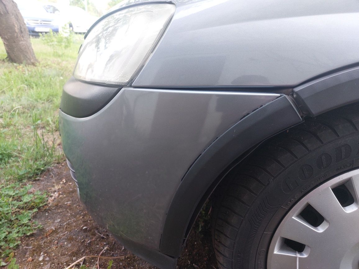 Opel corsa C 1.2 Rezerwacja