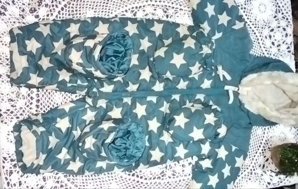 Дитячий комбінезон продам