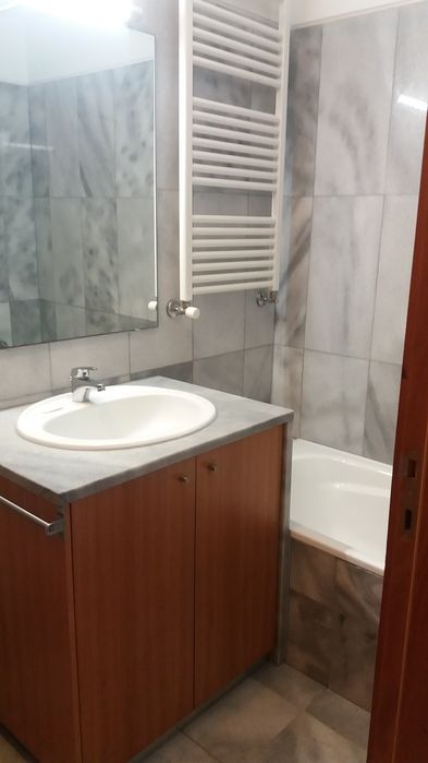 Quarto para arrendar