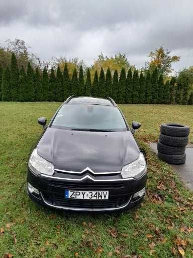 Sprzedam  Citroen C5  w dobrym stanie technicznym