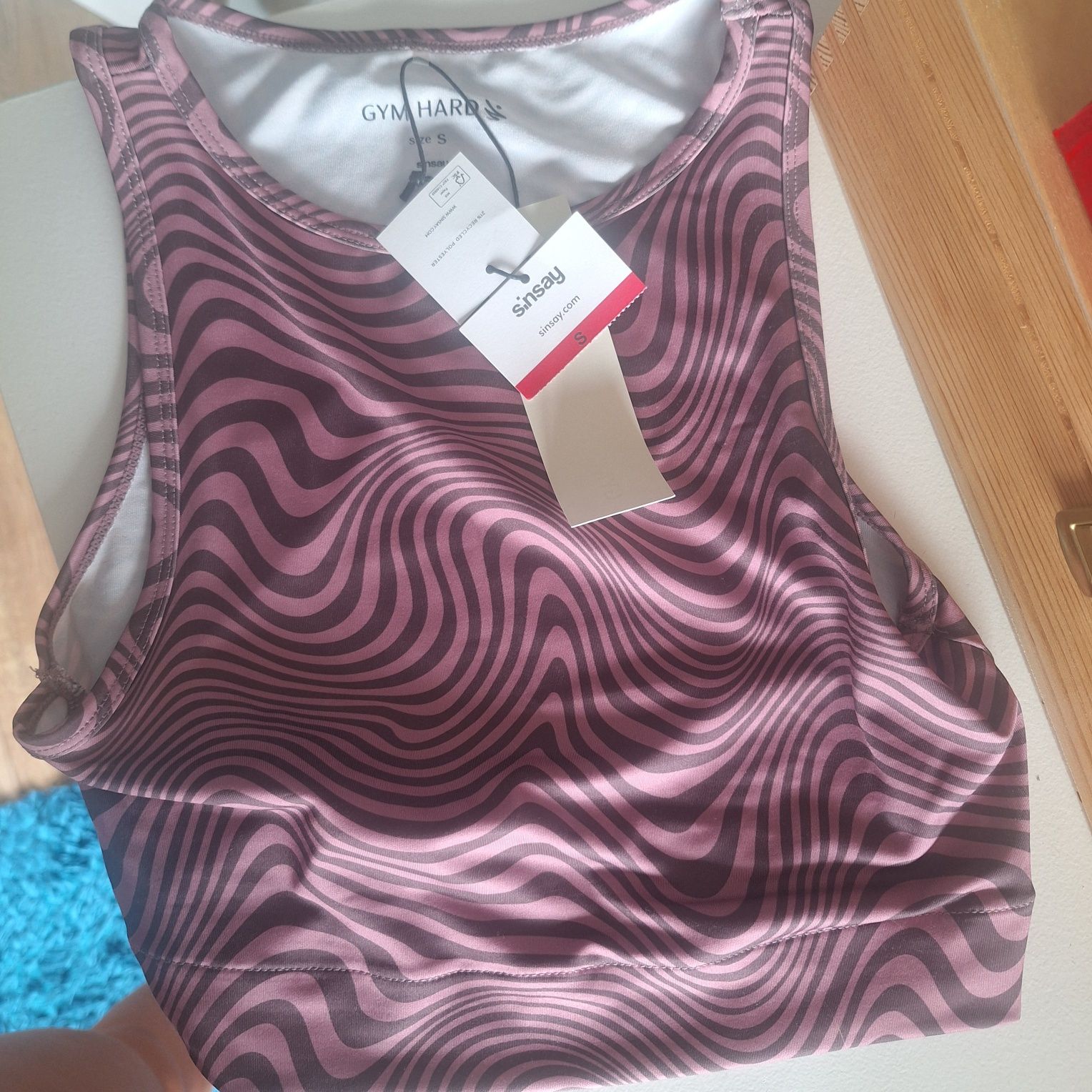 Sportowy set S nowy