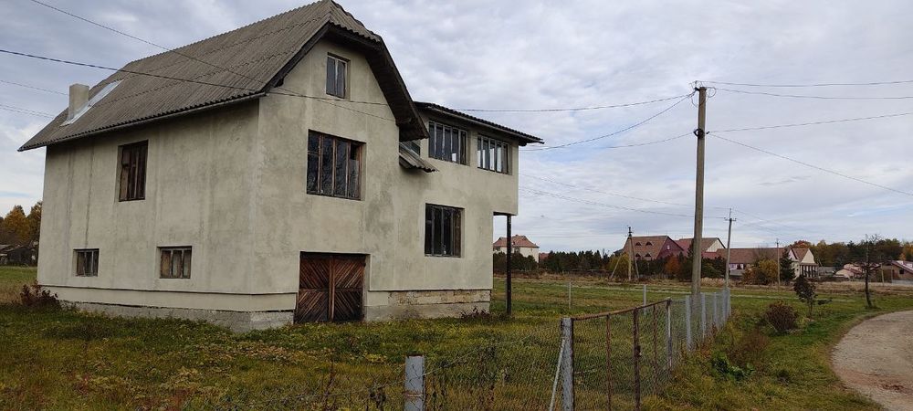 Продається приватний будинок