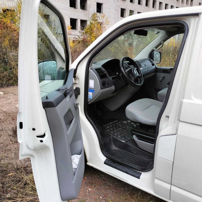 Volkswagen transporter t5 1.9 tdi 2005 (для військових)