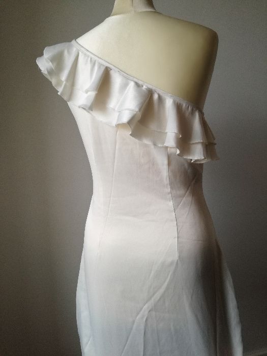 Sukienka biała elegancka błyszcząca ginatricot 36 38 piękna