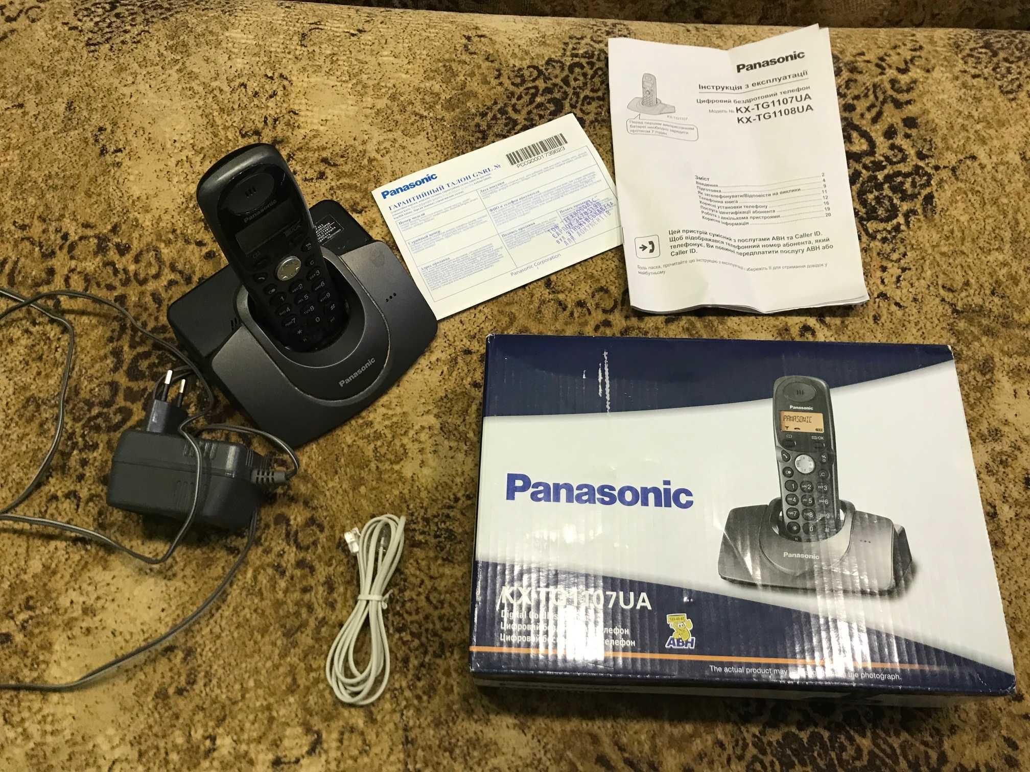 радиотелефон Panasonik KX-TG1107UA