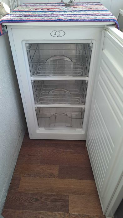 Морозильна камера Атлант