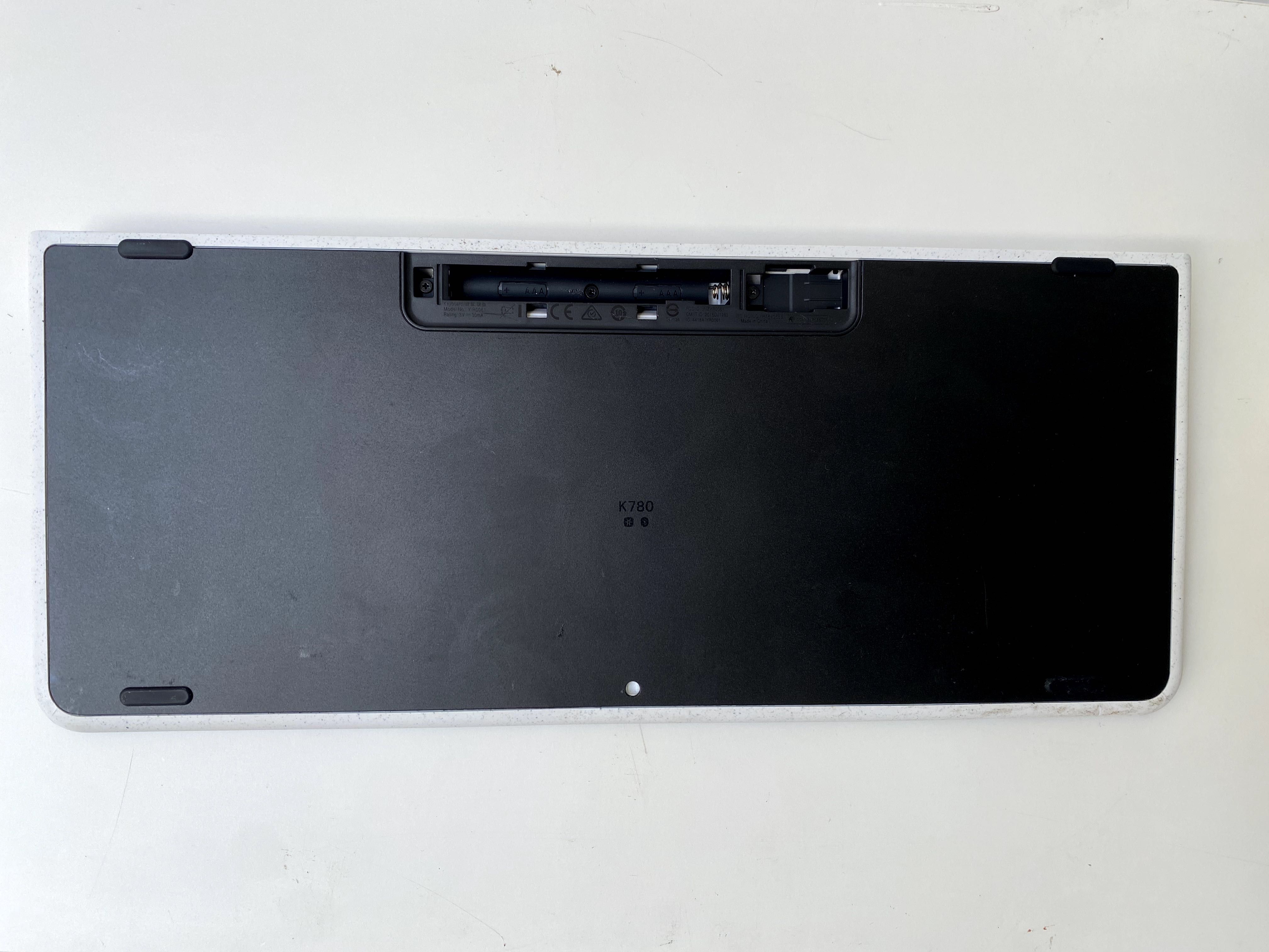 Teclado Logitech K780 Multi-Dispositivo Wireless Azerty