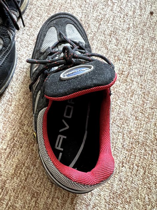 Sapatilhas de Trabalho – Biqueira de Aço – Tamanho 42