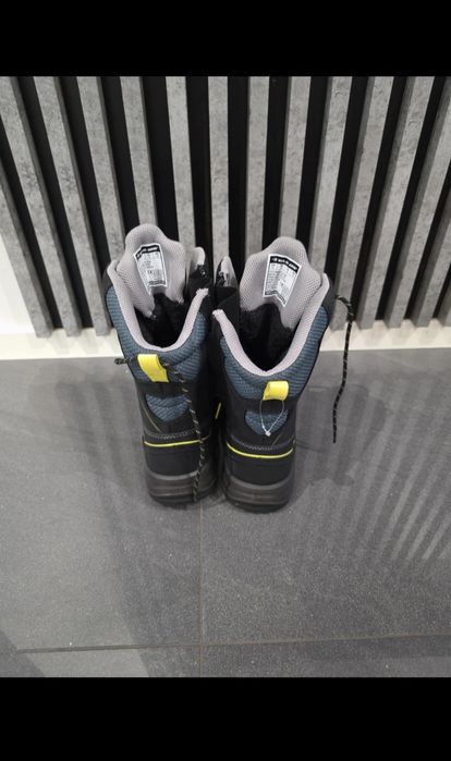 Nowe buty robocze zimowe Solid Gear