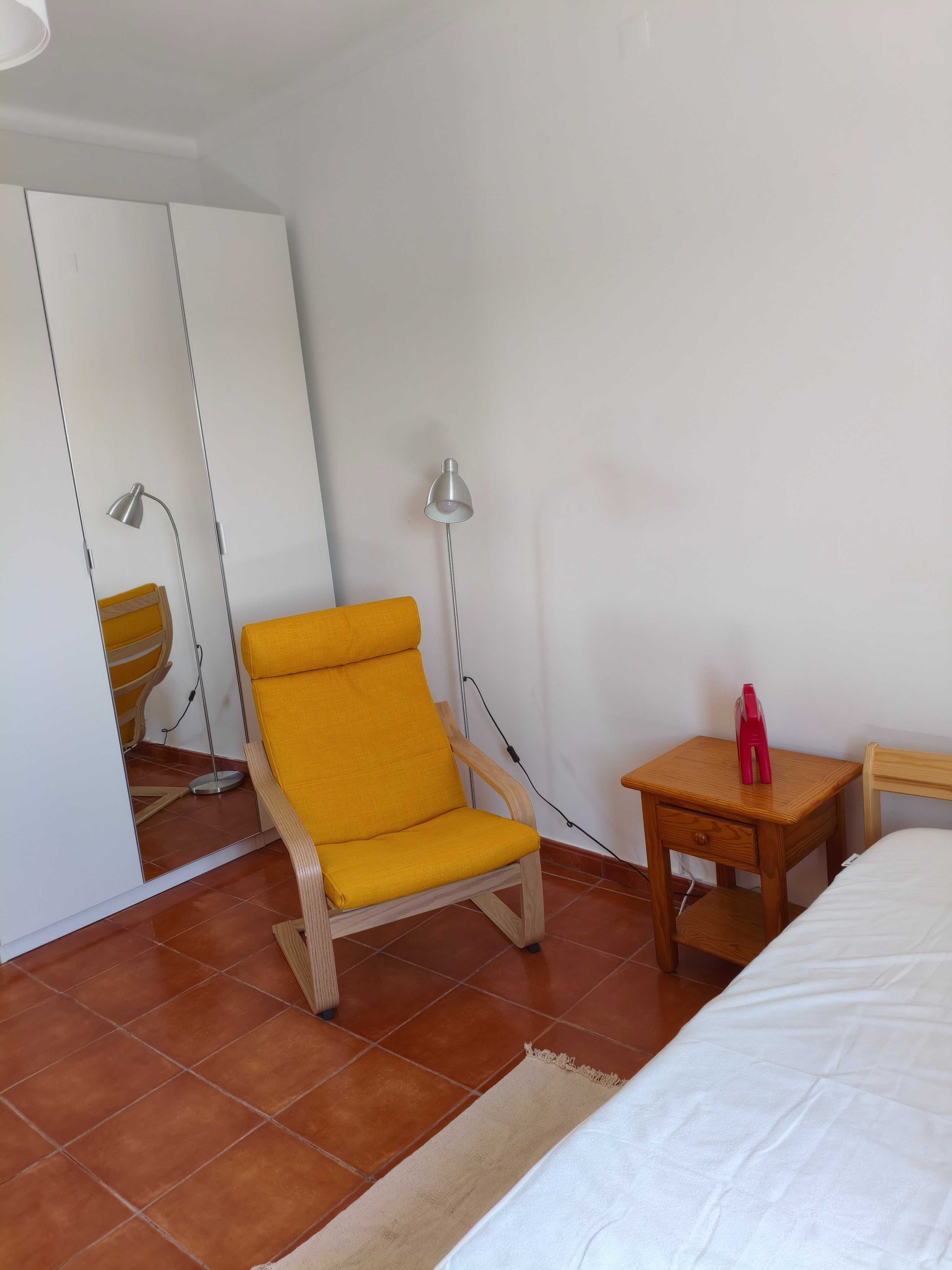Quarto individual – Cartaxo, Santarém