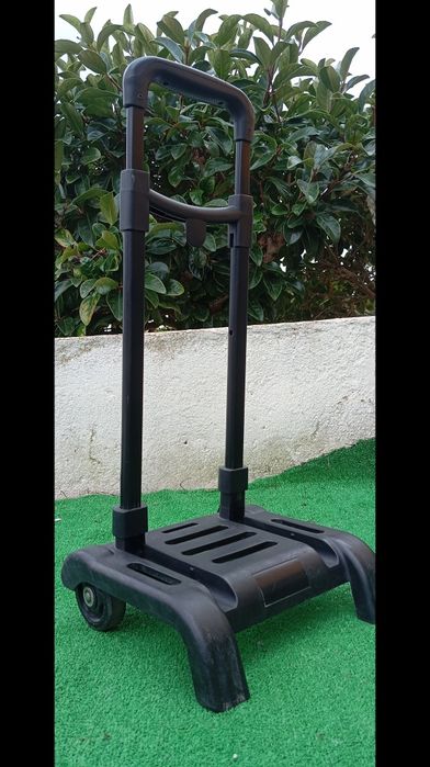 Trolley para mochila de criança