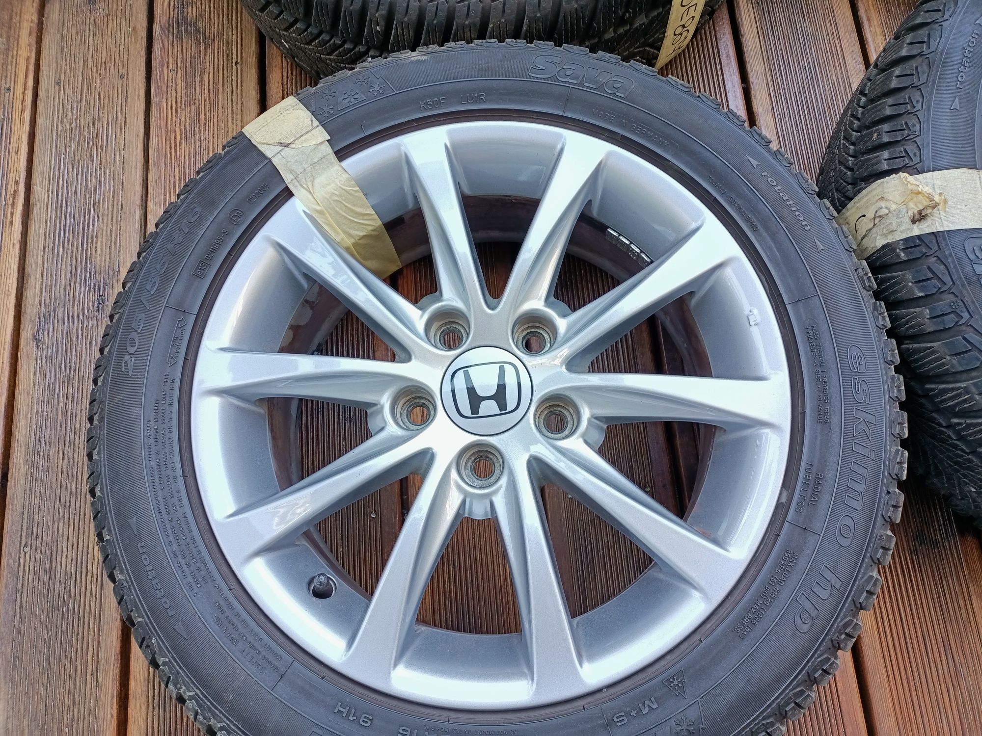 Felgi Honda 16 cali 5 x 114,3 Oryginał + opony zimowe