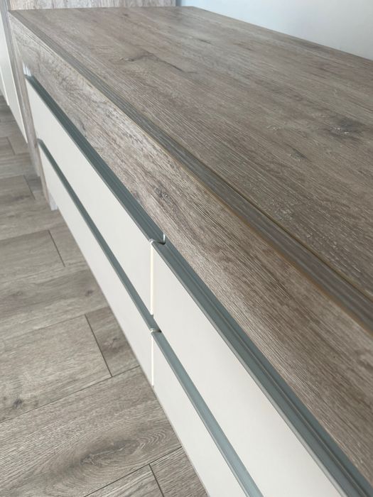 zestaw mebli do pokoju