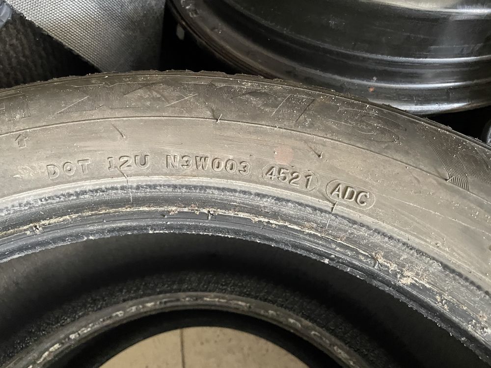 225/55 r18 шини всесезонні