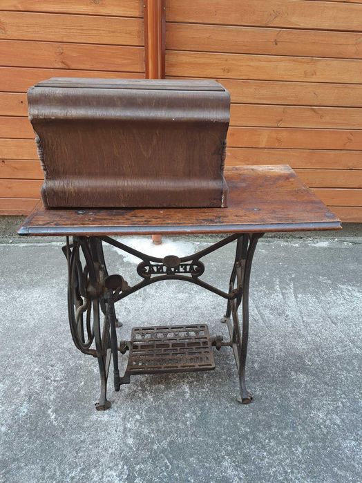 RETRO maszyna do szycia