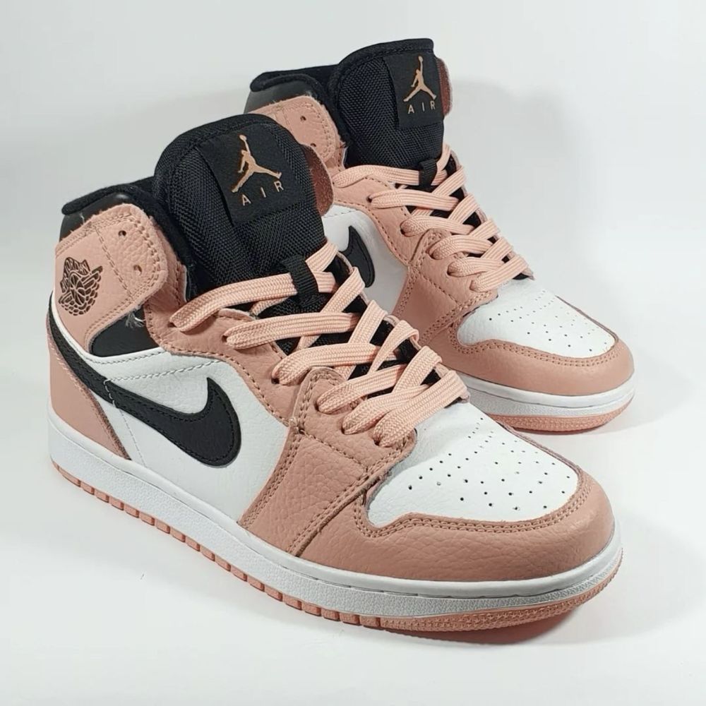 NIKE air jordan.